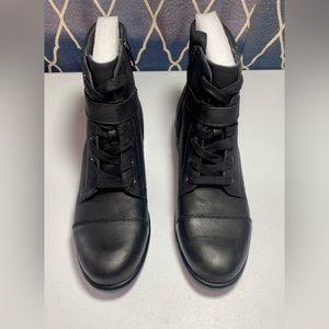 Women’s combat boots